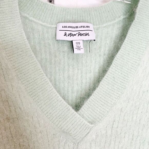 & Other Stories Wool V-neck Ribbed Wool Fuzzy Sweater Mint Green Women’s Size XS - Picture 8 of 12